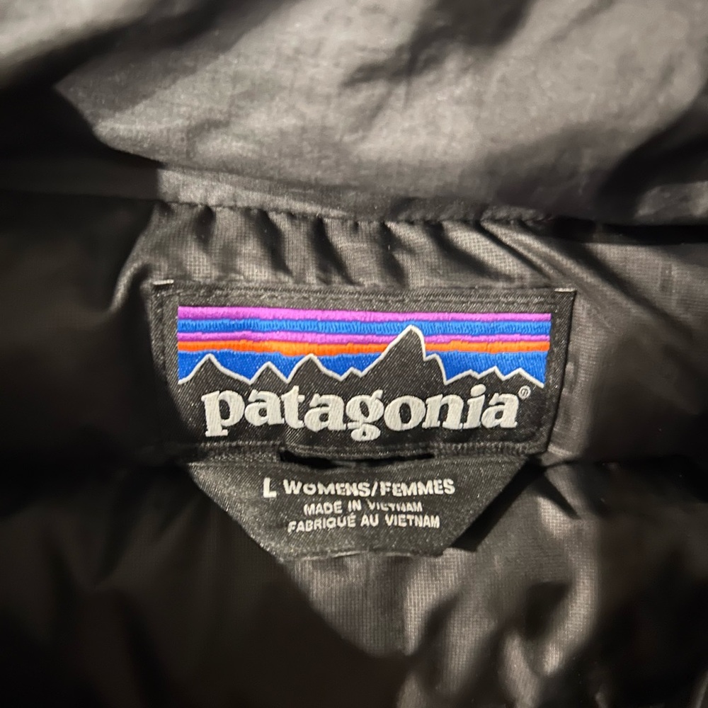 Women’s size large Patagonia vest